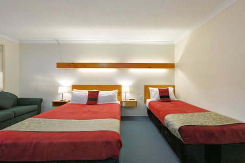 Smart Motels Bert Hinkler - Accommodation Georgetown 9