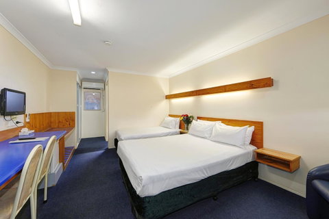 Smart Motels Bert Hinkler - Accommodation Georgetown 16