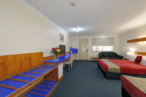 Smart Motels Bert Hinkler - Accommodation Georgetown 10