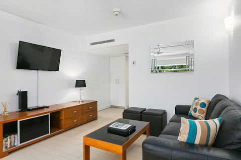 Palm Cove Beach Apartment - Accommodation Georgetown 18