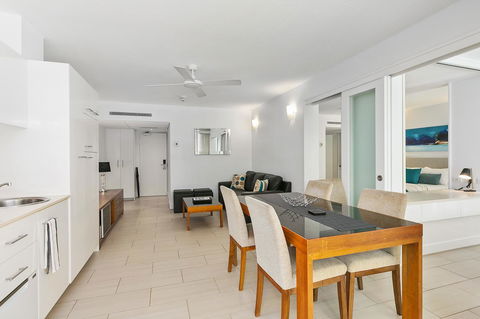 Palm Cove Beach Apartment - Accommodation Georgetown 8