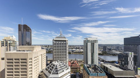 Oaks Brisbane Festival Suites - Accommodation Georgetown 3