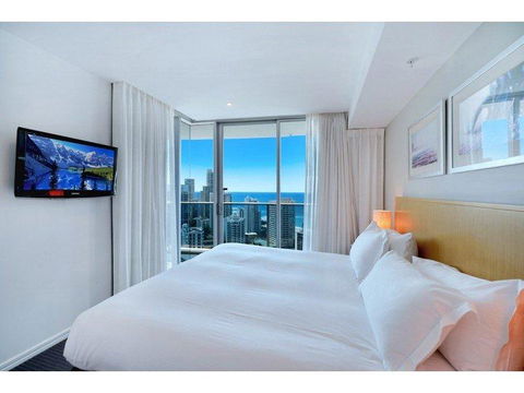 H Star Residences-- Paradise Stayz - Accommodation Georgetown 9