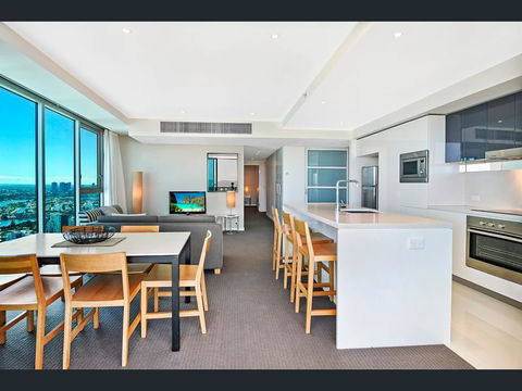 H Star Residences-- Paradise Stayz - Accommodation Georgetown 3