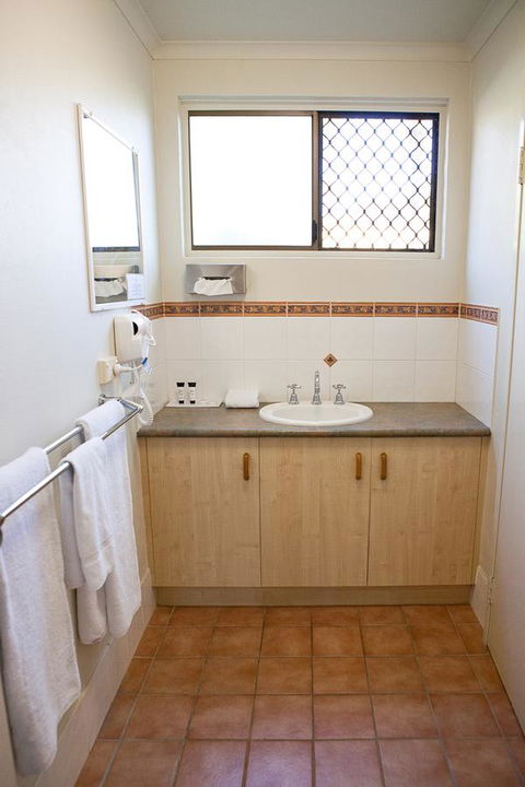 Kondari Hotel - Accommodation Georgetown 32