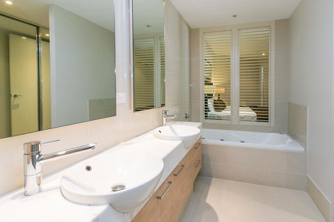 Grand Mercure Allegra Hervey Bay - Accommodation Georgetown 2