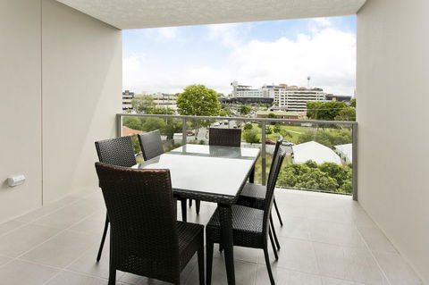 Arise Princess Regent Apartments - Accommodation Georgetown 10