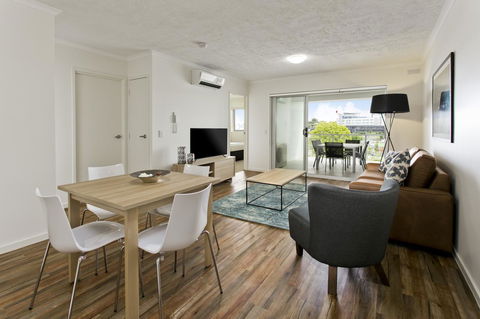 Arise Princess Regent Apartments - Accommodation Georgetown 3