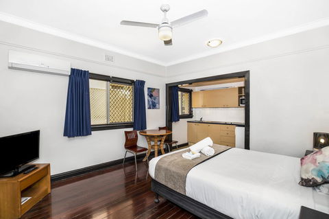 City Palms Brisbane - Accommodation Georgetown 4