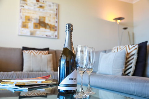 Oscar On Main Beach Resort - Accommodation Georgetown 15