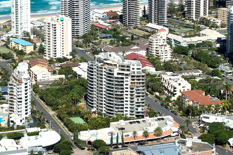 The Meriton Apartments On Main Beach - Accommodation Georgetown 26