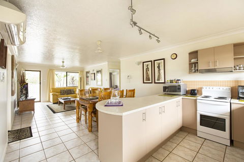 Marcol Place Holiday Apartments - Accommodation Georgetown 5