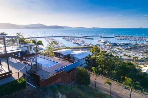 Nautilus On The Hill - Airlie Beach - Accommodation Georgetown 0
