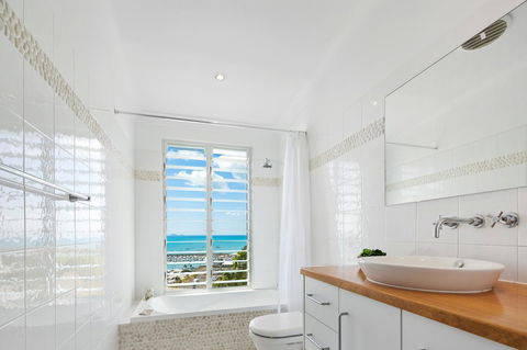 Nautilus On The Hill - Airlie Beach - Accommodation Georgetown 34