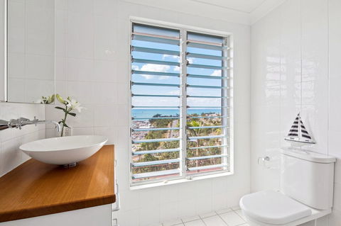 Nautilus On The Hill - Airlie Beach - Accommodation Georgetown 26