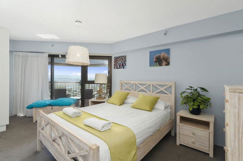 Burleigh Esplanade Apartments - Accommodation Georgetown 17