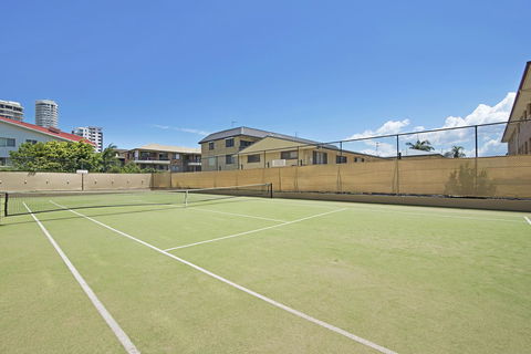 Burleigh Esplanade Apartments - Accommodation Georgetown 15