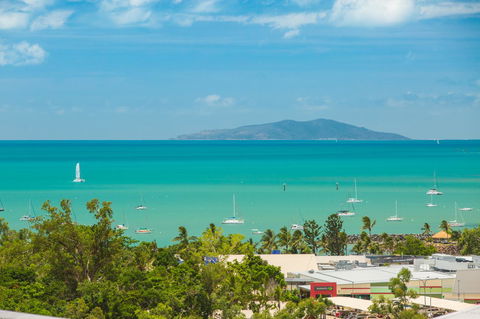 Azure Sea Whitsunday Resort - Accommodation Georgetown 39
