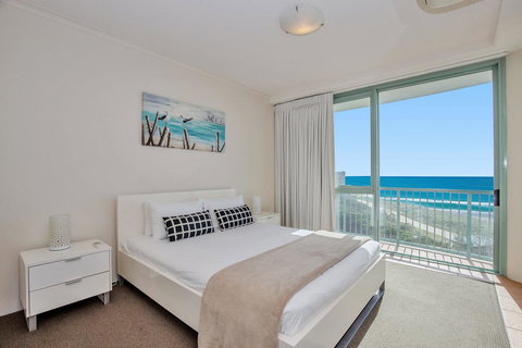 The Waterford On Main Beach - Accommodation Georgetown 23