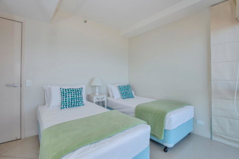 The Waterford On Main Beach - Accommodation Georgetown 34