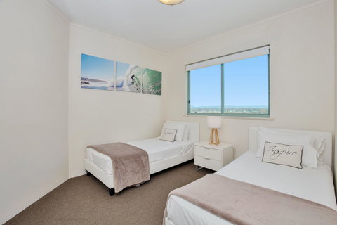 The Waterford On Main Beach - Accommodation Georgetown 19
