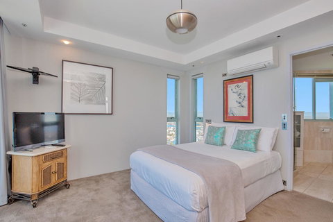 The Waterford On Main Beach - Accommodation Georgetown 40