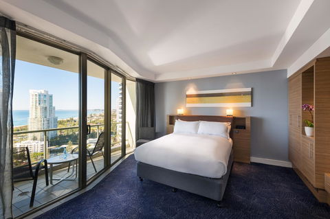 Sofitel Gold Coast Broadbeach - Accommodation Georgetown 8