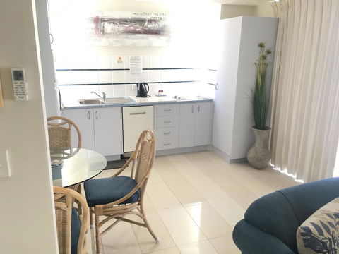 Santa Anne By The Sea - Accommodation Georgetown 21