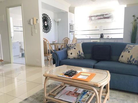 Santa Anne By The Sea - Accommodation Georgetown 9