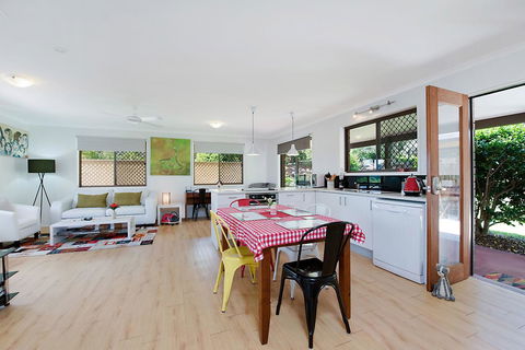Arthouse - Accommodation Georgetown 3