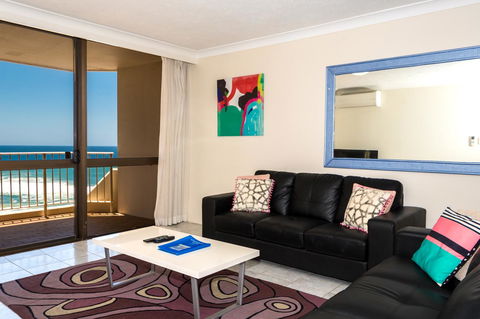 Breakers North Absolute Beachfront Apartments - Official - Accommodation Georgetown 10