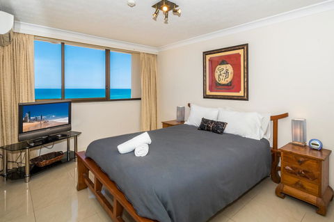 Breakers North Absolute Beachfront Apartments - Official - Accommodation Georgetown 21