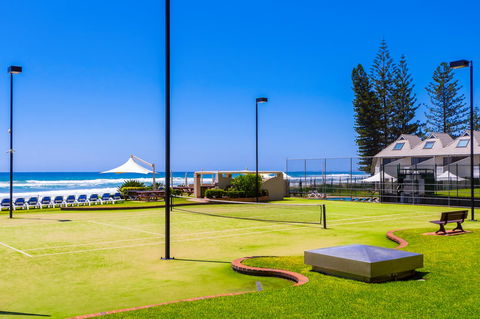 Breakers North Absolute Beachfront Apartments - Official - Accommodation Georgetown 3