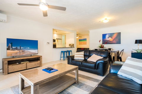 Breakers North Absolute Beachfront Apartments - Official - Accommodation Georgetown 31