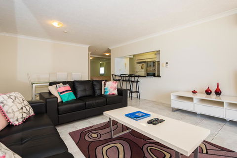 Breakers North Absolute Beachfront Apartments - Official - Accommodation Georgetown 39
