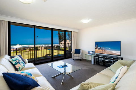 Breakers North Absolute Beachfront Apartments - Official - Accommodation Georgetown 22