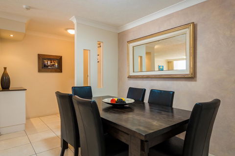 Breakers North Absolute Beachfront Apartments - Official - Accommodation Georgetown 37