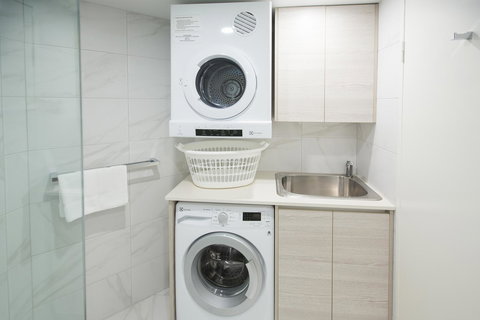 Miami Beachside Holiday Apartments - Accommodation Georgetown 17