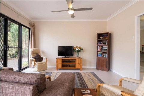 The Villa At The Bay - Accommodation Georgetown 8