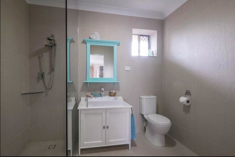 The Villa At The Bay - Accommodation Georgetown 15