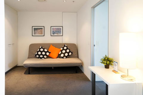 Circle On Cavill Surfers Paradise Apartments-Holiday Paradise - Accommodation Georgetown 8
