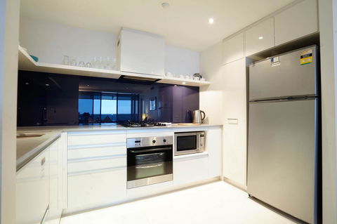 Circle On Cavill Surfers Paradise Apartments-Holiday Paradise - Accommodation Georgetown 10