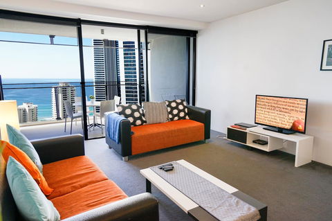 Circle On Cavill Surfers Paradise Apartments-Holiday Paradise - Accommodation Georgetown 19