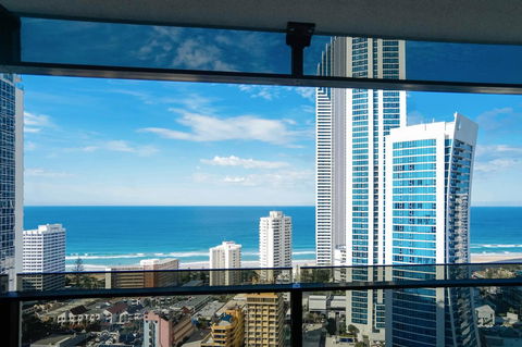 Circle On Cavill Surfers Paradise Apartments-Holiday Paradise - Accommodation Georgetown 20
