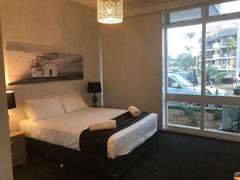 Waters Edge Port Macquarie - Accommodation Georgetown 1