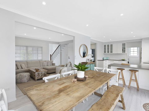 Waterview Beach House - Accommodation Georgetown 3