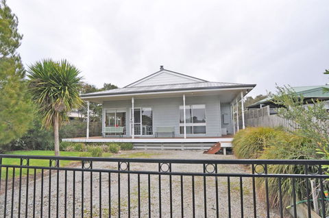 WELCOME BREAK - PET FRIENDLY - Accommodation Georgetown 0