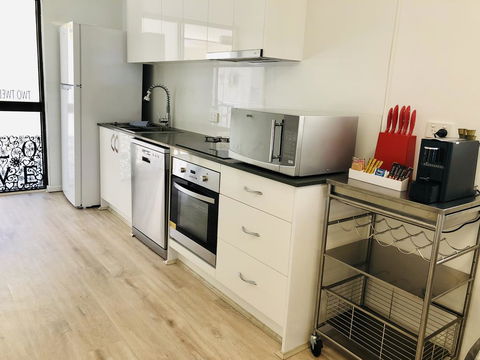 West Beach Lagoon 212 - Great Views - Accommodation Georgetown 1