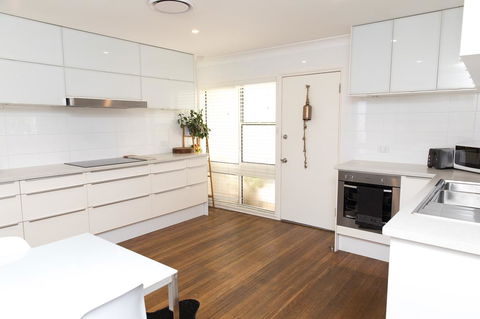 White Beach Cottage - Accommodation Georgetown 1