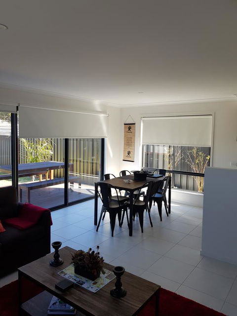 White Caps B - New Styles & Spacious Home - Accommodation Georgetown 1